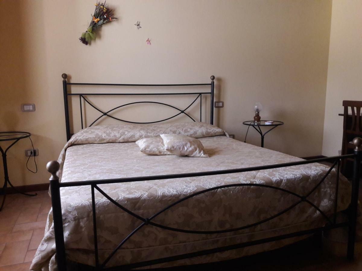Affittacamere da Laura Silvi Orvieto Esterno foto